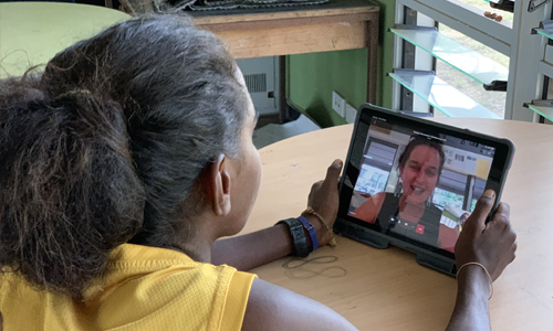 Homeland iPads help teachers and Yolŋu students